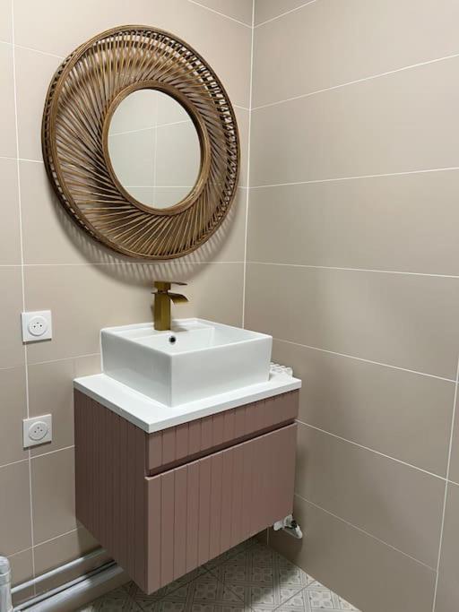 Luxe Studio Chic Aux Buttes-Aux-Cailles A 5Min Du Metro, Parking Prive Disponible Paris Exterior foto